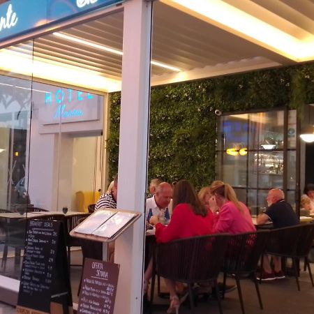 Hotel Marina Benalmadena Ngoại thất bức ảnh